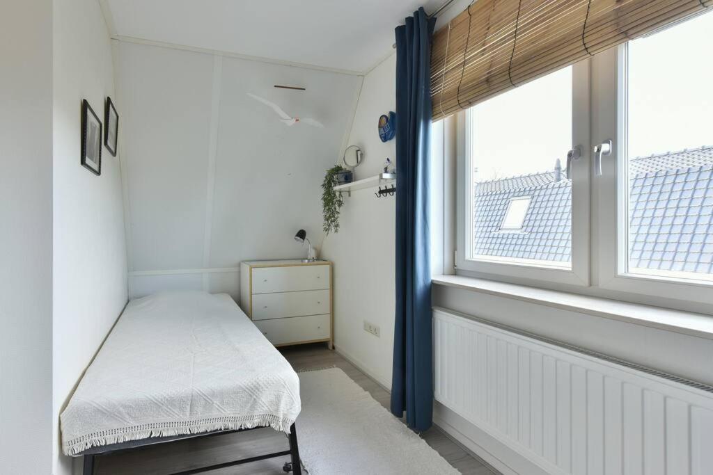 Holiday home Beachhouse Zonneweelde Noordwijk